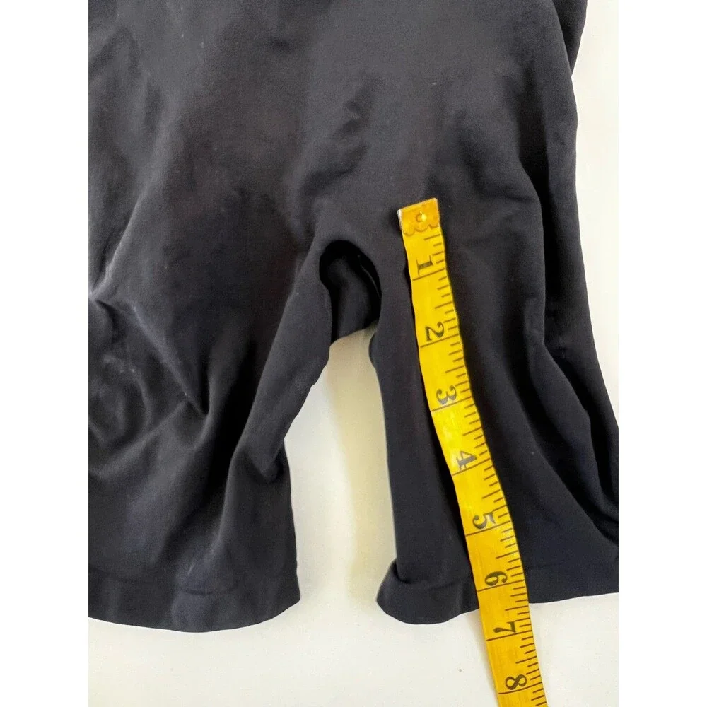 SKIMS Seamless Sculpt Thigh Shapewear Bodysuit Slimming M Snatched Onyx Black